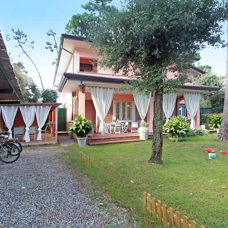 Locazione Turistica La Lupa Villa Forte dei Marmi